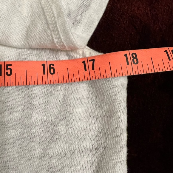 Old Navy Top XS Ruffled Collar - Picture 4 of 4